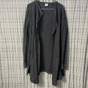 CAbi Style #3166 XL Lara Duster Cardigan Sweater Gray Black Knit w/ pockets